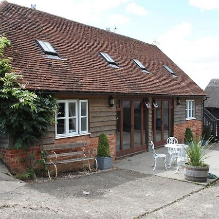 ニューベリー High Street Farm Barn Bed & Breakfast エクステリア 写真
